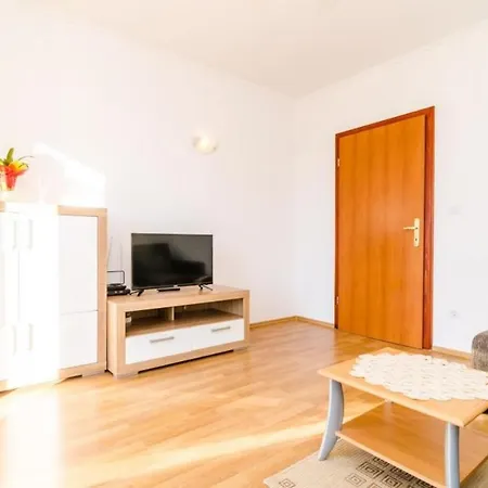 Katija - One Bedroom With Balcony Sea View Apartment